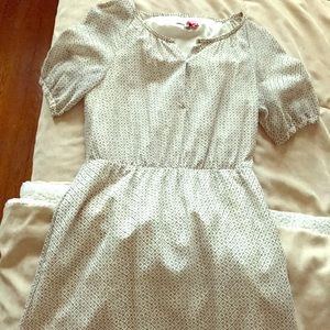 Short sleeve silk dress